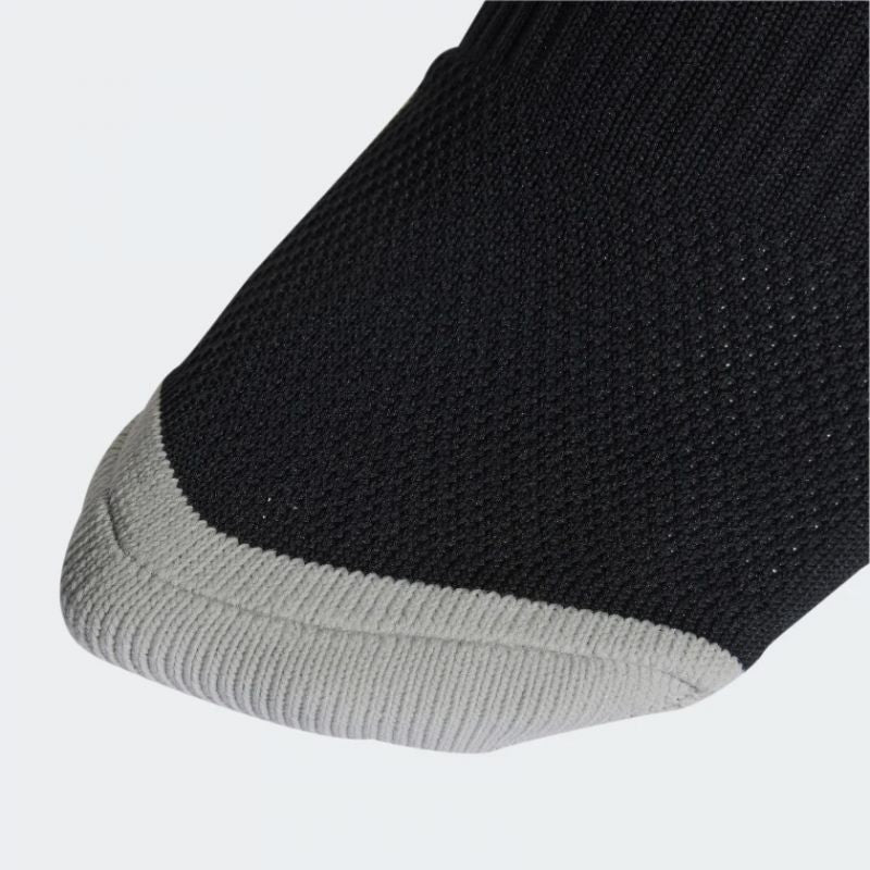 adidas Milano 23 HT6538 futball sportszár, fekete, gyári termékkép.