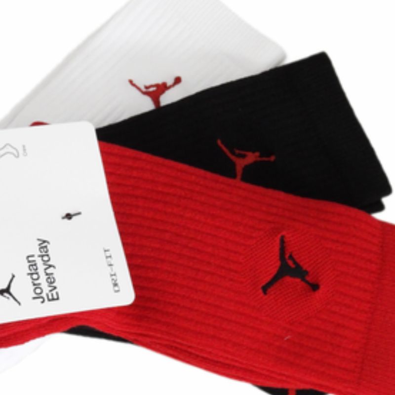 Air Jordan Everyday Dri-Fit DX9632-918 kosárlabda zokni, 3 pár, gyári termékkép.