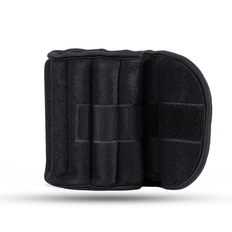 DBX Bushido állítható boka- és csuklósúly, 2 × 2,5 kg. Pánttal rögzíthető, puha borítású súlykészlet. 4. gyári termékfotó.