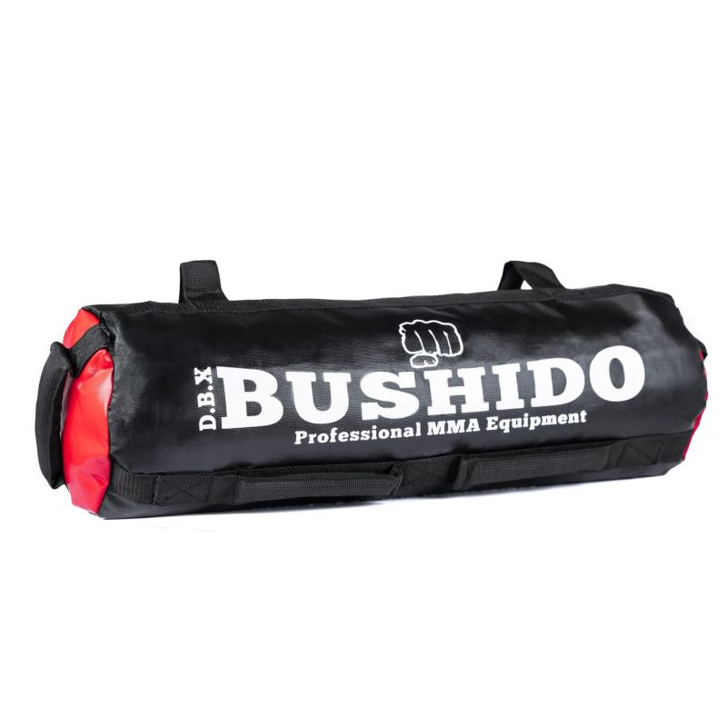 DBX Bushido állítható sandbag edzőzsák, 35 kg-ig. Fogantyúkkal kialakított edzőzsák emelő és cipelő gyakorlatokhoz. 1. gyári termékfotó.