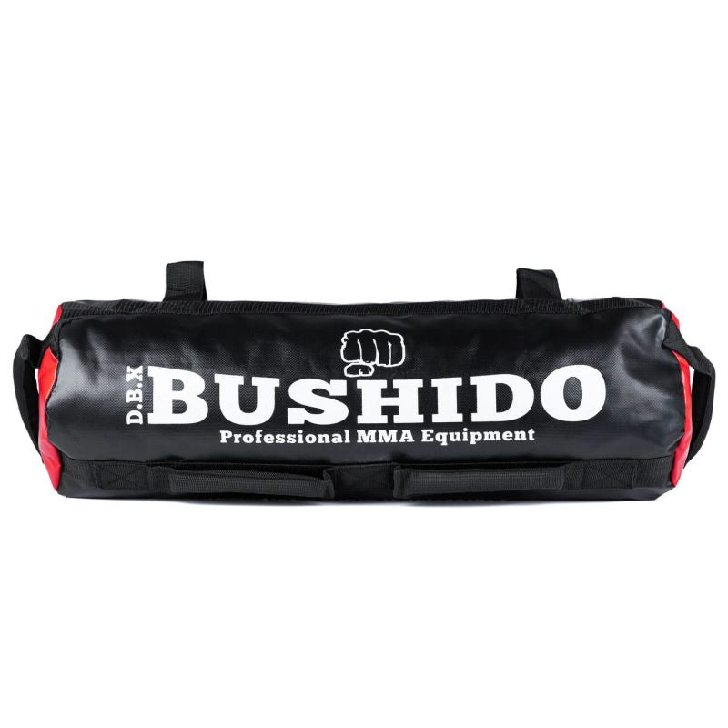DBX Bushido állítható sandbag edzőzsák, 35 kg-ig. Fogantyúkkal kialakított edzőzsák emelő és cipelő gyakorlatokhoz. 12. gyári termékfotó.