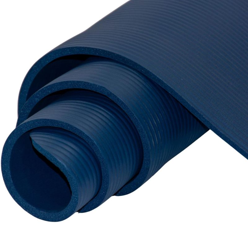 Enero Fit NBR fitneszszőnyeg hordtokkal, 183 × 60 cm, 10 mm. NBR hab. 3. gyári termékfotó.