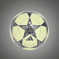 Adidas UCL Real Madrid Club focilabda: Bajnokok Ligája csillagos edzőlabda neonsárga színben, a Real Madrid címerével díszítve.