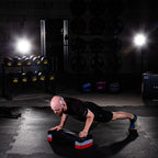 Fekvőtámasz gyakorlat állítható fitness step platformon funkcionális edzéshez
