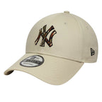 New Era 9FORTY Outline Camo New York Yankees MLB 60771850 baseballsapka, bézs, gyári termékkép.