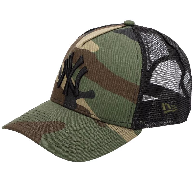 New Era New York Yankees Clean Camo Trucker 11579473 férfi baseballsapka, zöld, gyári termékkép.