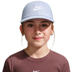 Nike Club FB5063 gyermek baseballsapka, gyári termékkép.
