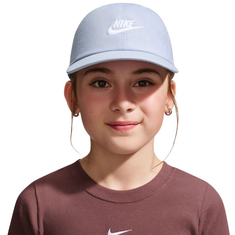 Nike Club FB5063 gyermek baseballsapka, gyári termékkép.
