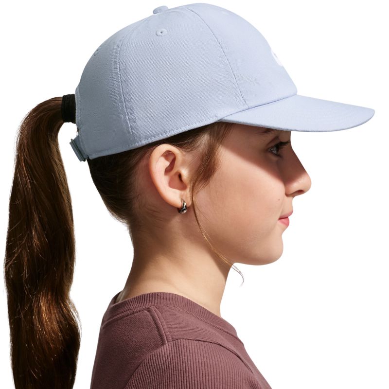 Nike Club FB5063 gyermek baseballsapka, gyári termékkép.
