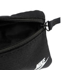 Nike Club Pouch N1013421091 pénztárca, fekete, gyári termékkép.