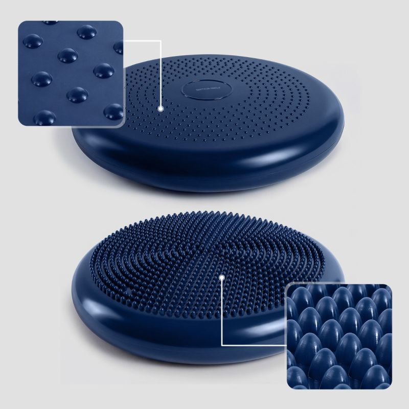 Spokey FIT SEAT kétoldalas egyensúlypárna pumpával, gyári termékkép.
