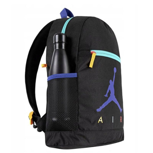 Air Jordan DZ0703-013 hátizsák tolltartóval, fekete – termékfotó 2