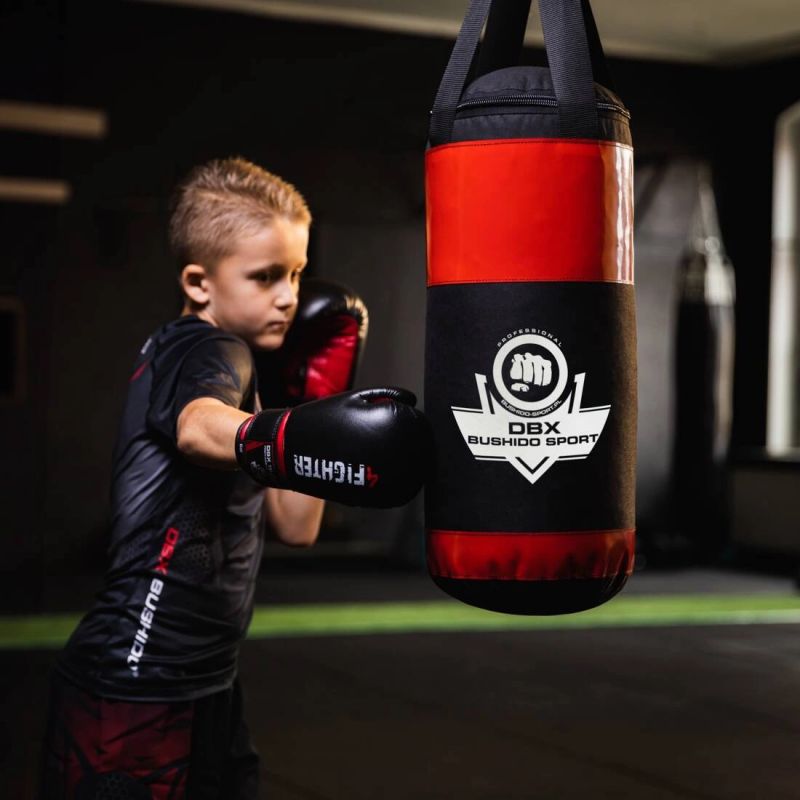 DBX Bushido 4Fighter gyermek boxkesztyű, piros, 6 oz – termékfotó 2