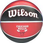 Wilson NBA Chicago Bulls kosárlabda pumpával, 7-es – termékfotó 3